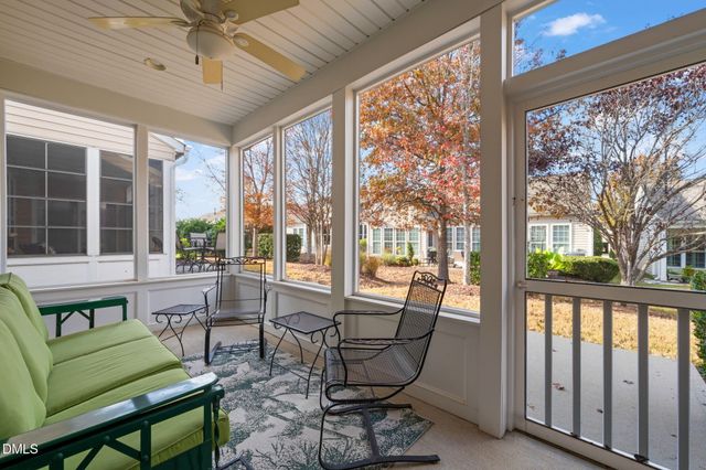 410 Easton Grey Loop, Cary, NC 27519