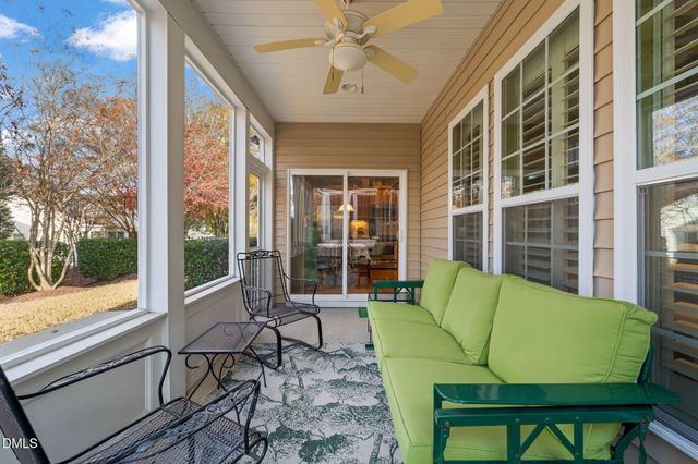 410 Easton Grey Loop, Cary, NC 27519