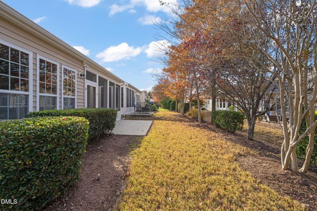 410 Easton Grey Loop, Cary, NC 27519