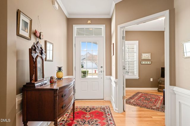 410 Easton Grey Loop, Cary, NC 27519