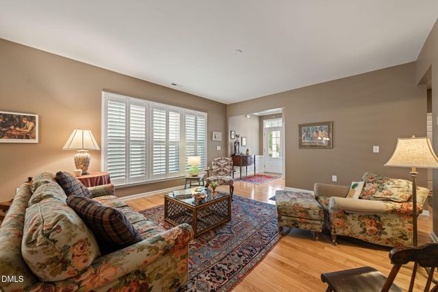 410 Easton Grey Loop, Cary, NC 27519