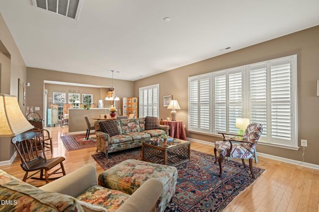 410 Easton Grey Loop, Cary, NC 27519