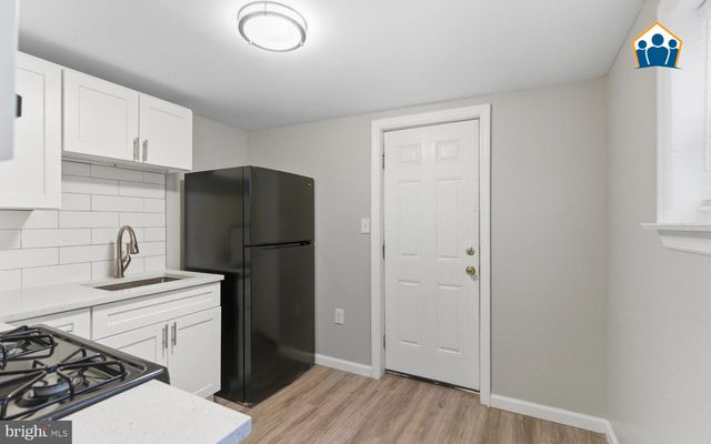 2528 COLLINS ST, Philadelphia, PA 19125