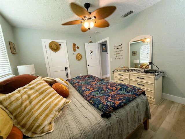 421 VIRGINIA AVENUE, Madeira Beach, FL 33708