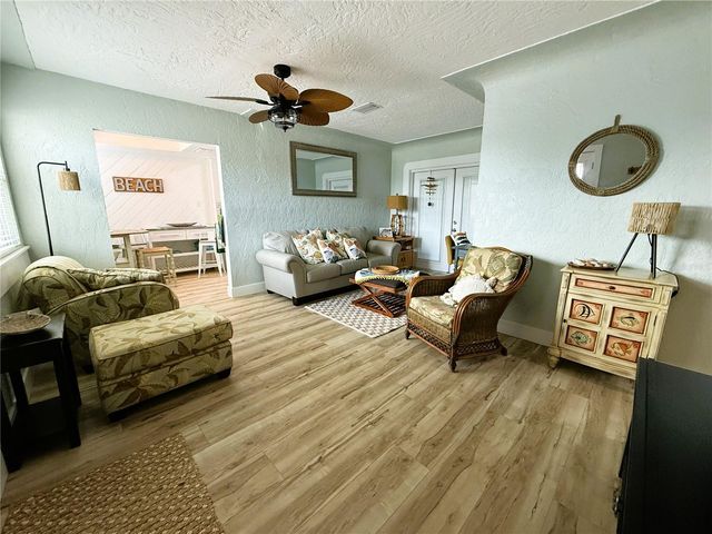 421 VIRGINIA AVENUE, Madeira Beach, FL 33708