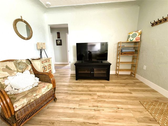421 VIRGINIA AVENUE, Madeira Beach, FL 33708