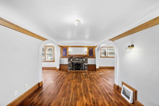 3035 N 55th STREET, Milwaukee, WI 53210