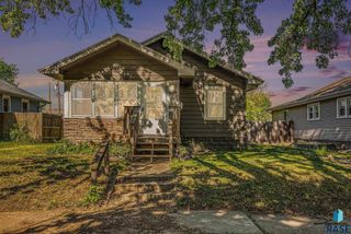 527 N Indiana Ave, Sioux Falls, SD 57103