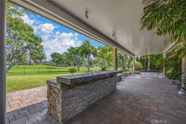 6042 Foxfield, Yorba Linda, CA 92886