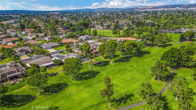 6042 Foxfield, Yorba Linda, CA 92886