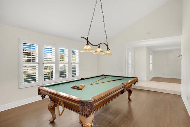 6042 Foxfield, Yorba Linda, CA 92886