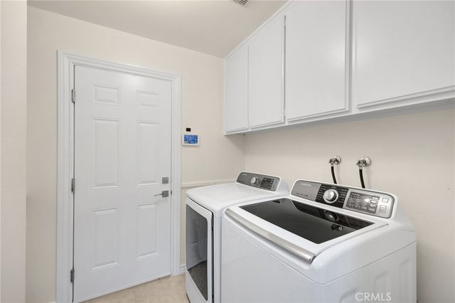 6042 Foxfield, Yorba Linda, CA 92886