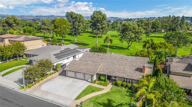 6042 Foxfield, Yorba Linda, CA 92886