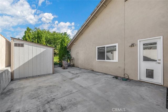 6042 Foxfield, Yorba Linda, CA 92886