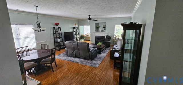 7424 Red Hill Club Ct, Henrico, VA 23231