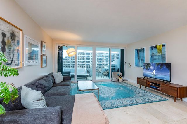 199 Ocean Lane Dr 807, Key Biscayne, FL 33149