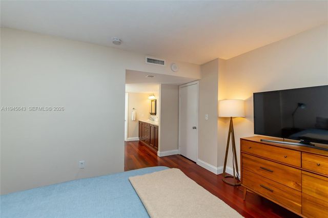 199 Ocean Lane Dr 807, Key Biscayne, FL 33149