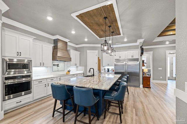 8415 Beulah Rd, Pensacola, FL 32526