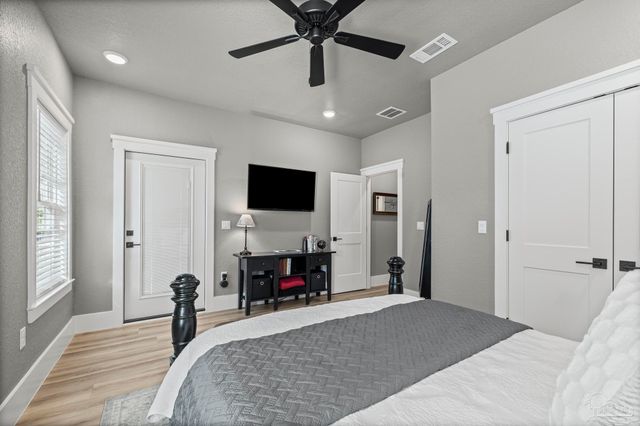 8415 Beulah Rd, Pensacola, FL 32526