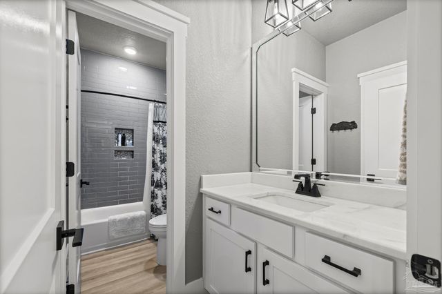 8415 Beulah Rd, Pensacola, FL 32526