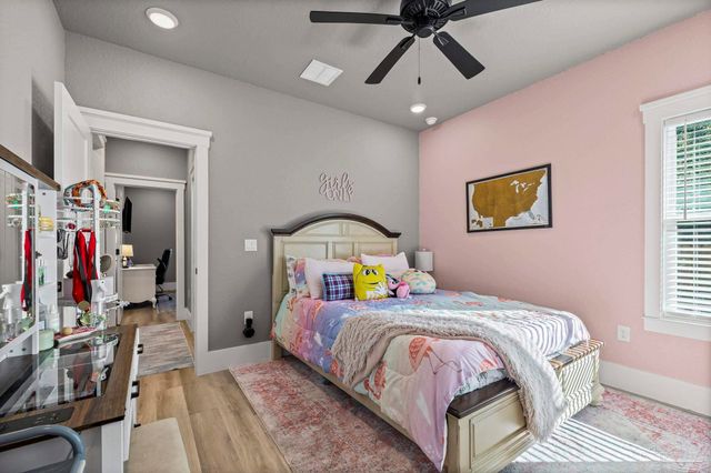 8415 Beulah Rd, Pensacola, FL 32526