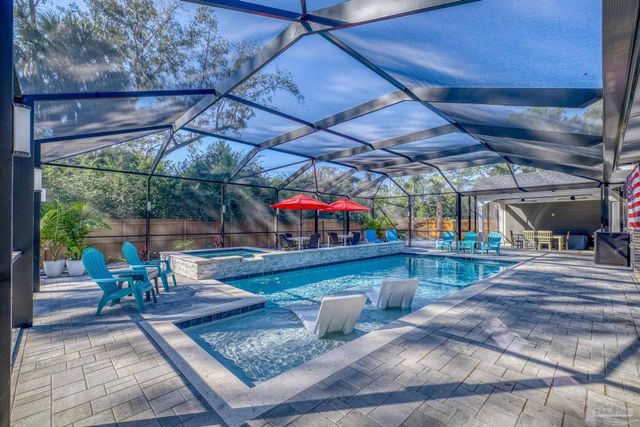 8415 Beulah Rd, Pensacola, FL 32526