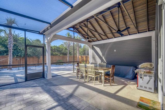 8415 Beulah Rd, Pensacola, FL 32526