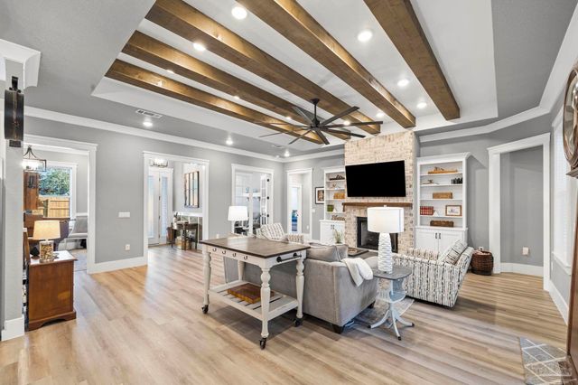 8415 Beulah Rd, Pensacola, FL 32526