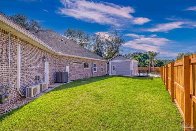 8415 Beulah Rd, Pensacola, FL 32526