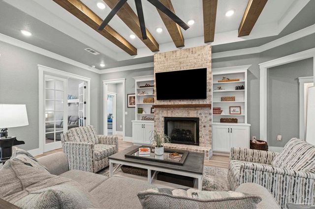 8415 Beulah Rd, Pensacola, FL 32526