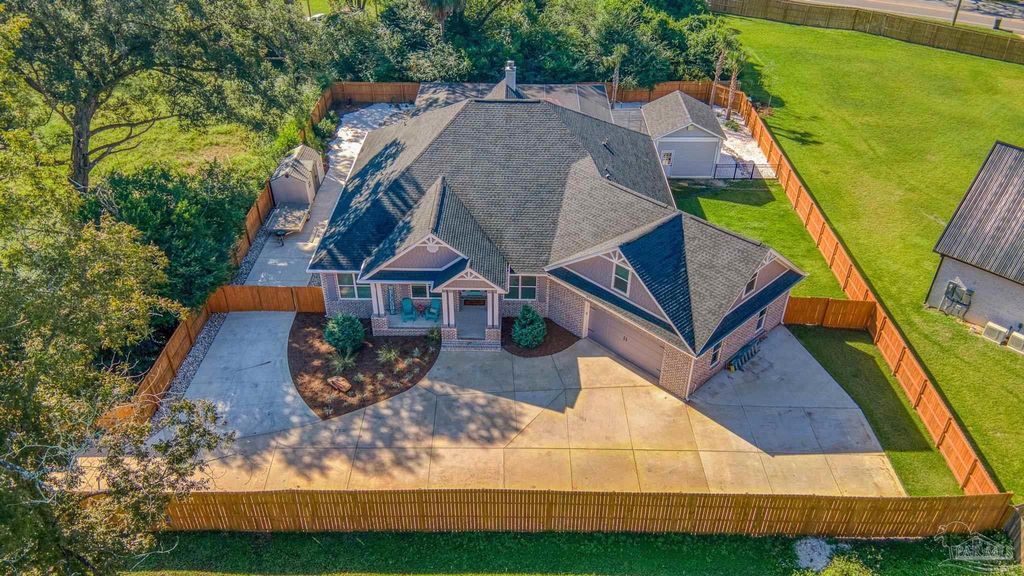 8415 Beulah Rd, Pensacola, FL 32526