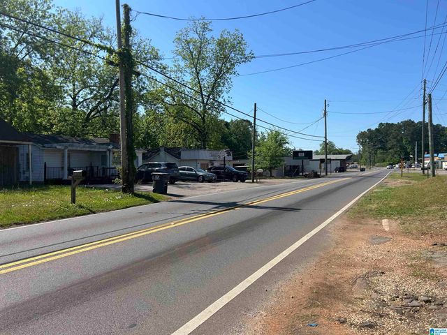 2006 27TH AVENUE, Hueytown, AL 35023