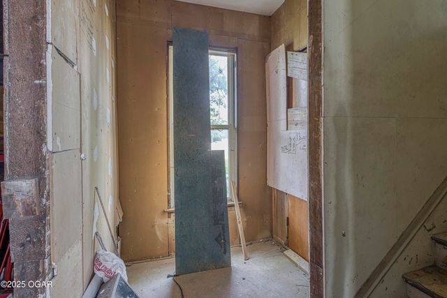 112 N Joplin Avenue, Joplin, MO 64801