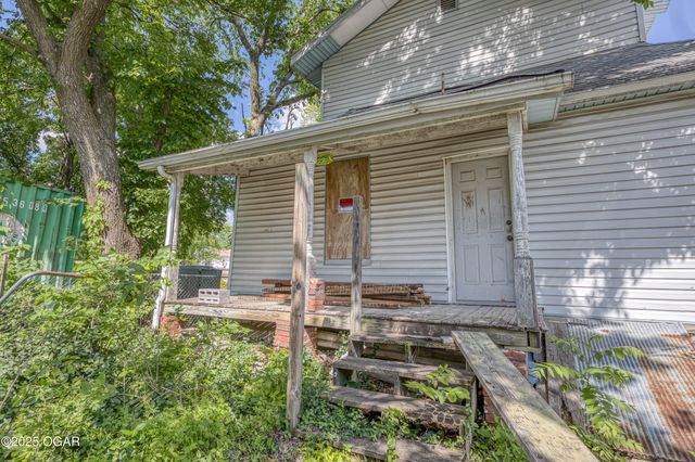 112 N Joplin Avenue, Joplin, MO 64801