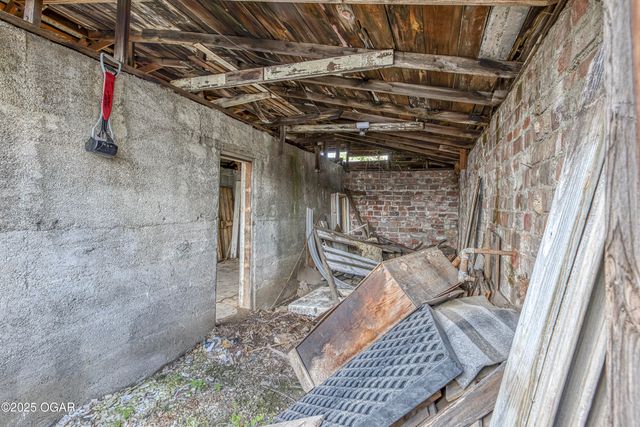 112 N Joplin Avenue, Joplin, MO 64801