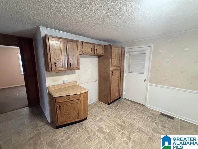 130 15TH AVENUE SE, Graysville, AL 35073