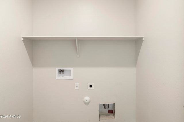 5760 E Rosina Dell Place, San Tan Valley, AZ 85140