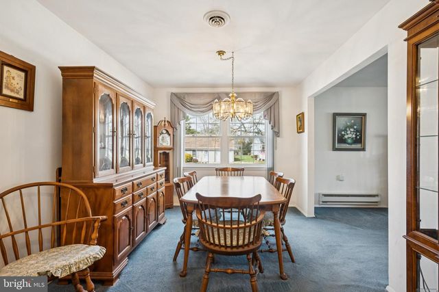 1 NEW CASTLE DR, Southampton, NJ 08088