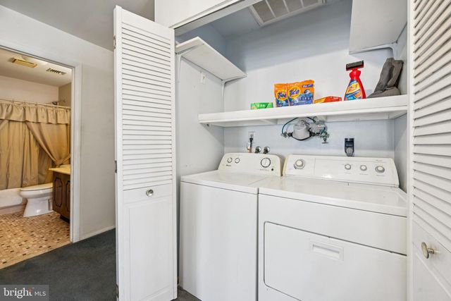 1 NEW CASTLE DR, Southampton, NJ 08088