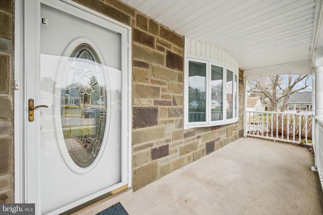 1 NEW CASTLE DR, Southampton, NJ 08088