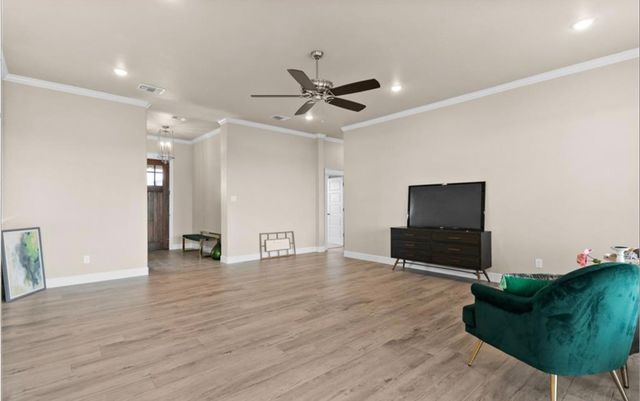 930 Inka Road, Salado, TX 76571