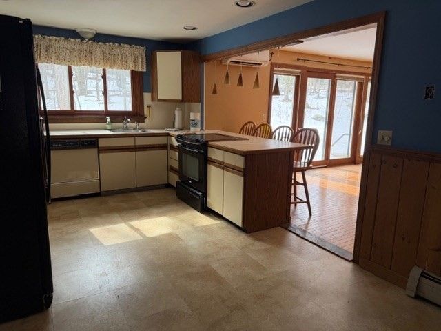 96 Townsend Street, Pepperell, MA 01463