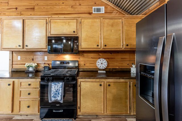 157 Laurel Lane, Livingston, TX 77351