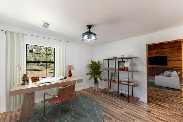 157 Laurel Lane, Livingston, TX 77351