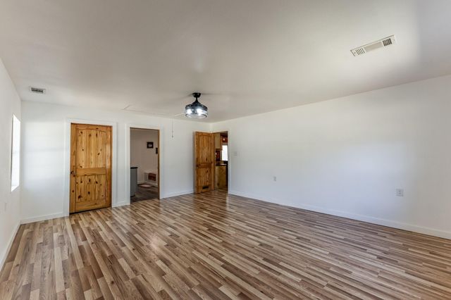 157 Laurel Lane, Livingston, TX 77351