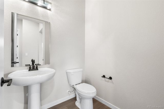 8654 S Quemoy Street, Aurora, CO 80016