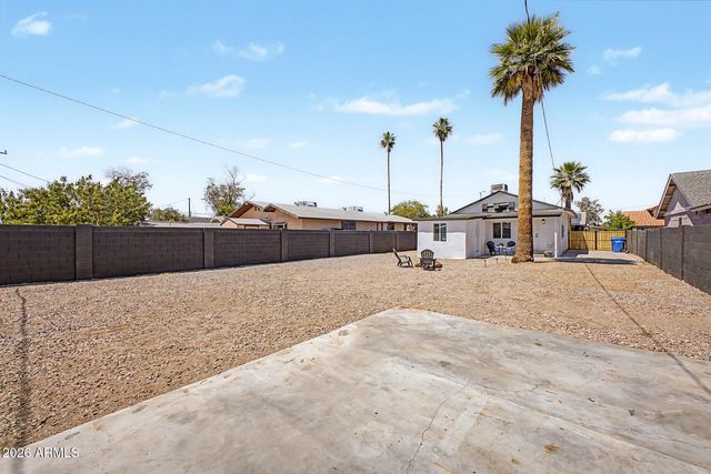 1335 E MORELAND Street, Phoenix, AZ 85006