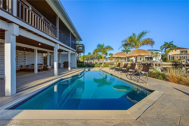 599 Goldcoast CT, Marco Island, FL 34145