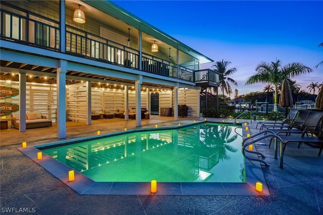 599 Goldcoast CT, Marco Island, FL 34145