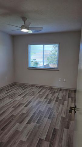 23510 Stratsborough Drive, Katy, TX 77494